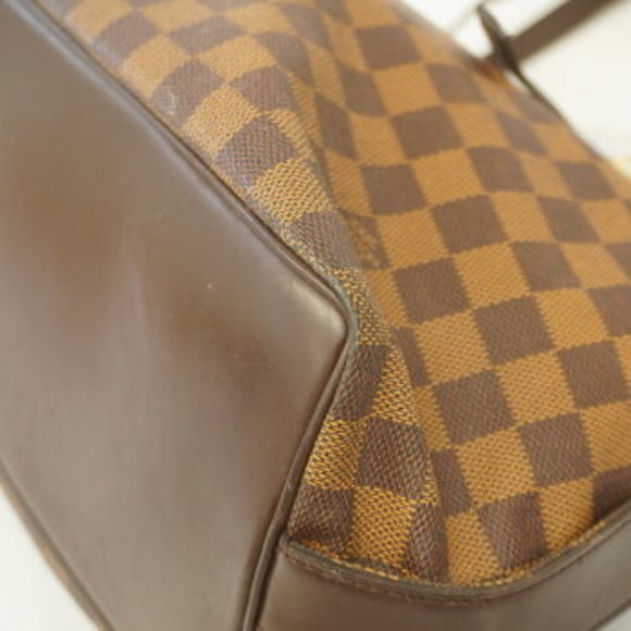 Louis Vuitton Damier Chelsea Shoulder Bag - Picture 10 of 13